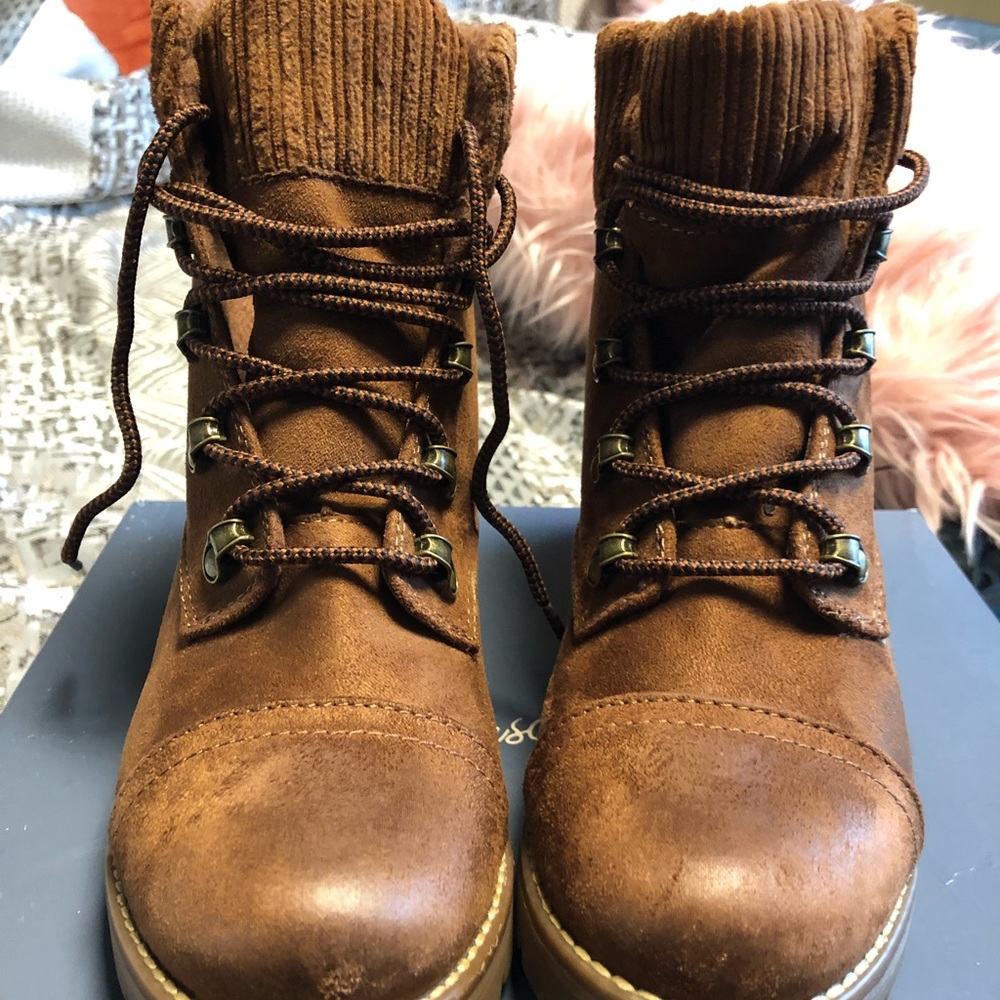 Winter boots